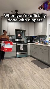 7 kids, 13 years of buying diapers, and we’re officially DONE👏🏾👏🏾 Thank you@Huggies®for holding my kids’ messes and taking my money all these years😭 Just finished train my last baby in 2 days and I’m so excited to never buy another box of diapers again😂 unless it’s for a baby shower☺️ #MomOf7 #Motherhood #MomLife #Parenting #Parenthood | Zabrina Peters