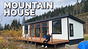 kerry tarnow: modern modular home with rocky mountain views: a prefab dream