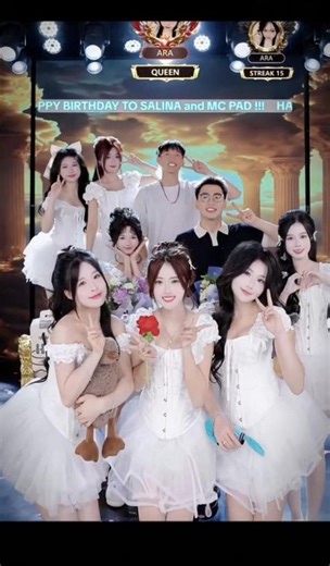 Làm sao để nhóm sky Angel có thể quay lại một khung cảnh đông đúc thành viên như khi xưa vậy chứ . Giờ ngày càng có nhiều thành viên có các con đường của riêng mình . Các thành viên từng gắn bó kì cựu như MAX, LAMI, JISOO , JASMINE , MOCHI, HỒNG PHẤN…, nhóm ngày càng ít thành viên và ngày càng ít người xem , lượng tap tay cũng chẳng như ngày trước nữa, Còn về phía use thì các thành viên như salina , Foxy làm việc với nhóm gần một năm trời ko có use. Thật sự thì mình cũng muốn các tv khác cũng có