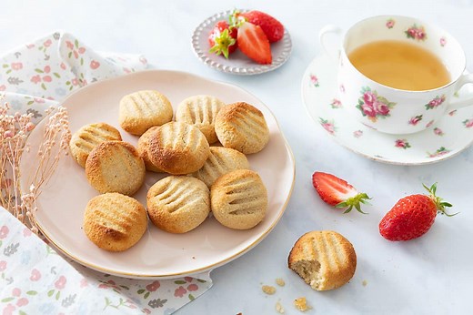 Biscuits ultra faciles aux amandes - 2 ingrédients - Recettes de cuisine Ôdélices