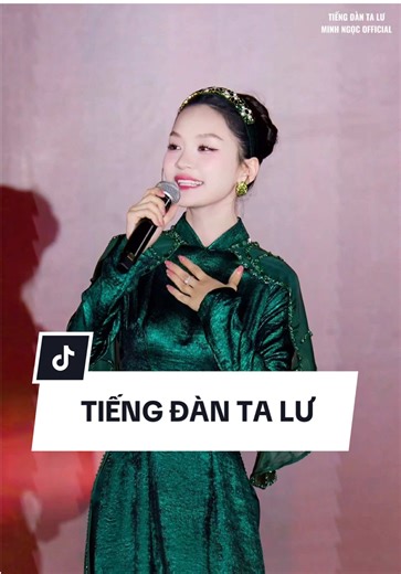 🇻🇳 Tối 2/3, Minh Ngọc có mặt tại Quảng trường Trung Tâm Văn Hoá Kinh Bắc trong Đêm lửa trại “Tiếp lửa truyền thống” tiễn các tân binh lên đường nhập ngũ năm 2026. Trộm vía đúng ngày 1/3, Minh Ngọc vẫn đang miệt mài quay và hoàn thiện dự án EP “GỬI GIÓ VỀ RỪNG” – một dự án viết về những người lính, những người chiến sĩ, về đại ngàn, về Tổ quốc và những thanh xuân lặng thầm cống hiến. Và rồi khi đứng giữa ánh lửa trại bập bùng, Minh Ngọc nhìn thấy trong đôi mắt các tân binh không chỉ là sự háo h