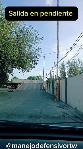 Salida en pendiente #tip #manejodefensivo