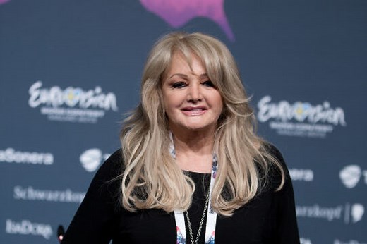 Bonnie Tyler quiere vivir "a la española": "Cada vez que vengo, aprendo de vosotros a disfrutar de cada momento"