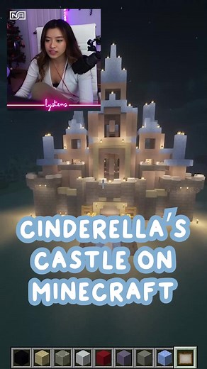 Building a Cinderella Castle in Minecraft Tutorial