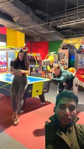 wait for end 🤣😄😃 #funny #shortsfeed #comedy #funnycomedy #prank #viral #viralvideo #shorts #fyp