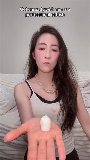 17K views · 176 reactions | Taking off my outside face #makeup #skincare #beauty #getreadywithme #pov | Hannasaur | Facebook