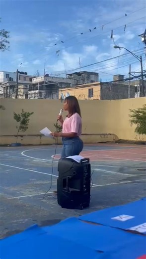 Videos de Areli Martinez (@amparomartine) con “Color Esperanza - Diego Torres”