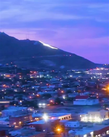 1.1K views · 48 reactions | The biggest moments happen here… in the city of the 915  This Saturday at 7:30 PM, we face Phoenix Rising FC in round one of the playoffs! ⚽ Be part of it and bring the energy, the passion to THE playoffs!  ️ Get your tickets now — link in bio!  #TracktotheTrophy #Vamoslocos | El Paso Locomotive FC | Facebook