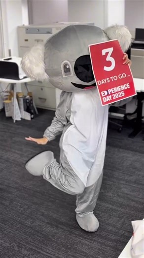 ⏰ 3 days to go until RMIT Experience Day at the Saigon South campus, the biggest event for high school students and parents to experience what life at RMIT is really like. If you’re in high school and still figuring out what’s next, RMIT Experience Day is your all-access pass to more than 100 workshops and over 35 info sessions where you can explore, experiment, and make informed decisions about your future path. Don’t miss out. Otherwise, you’ll need to wait another year for the next RMIT Exper