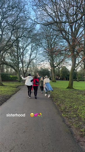 silent steppers (@silent_steppers)’s videos with original sound - chloe🍏🪲