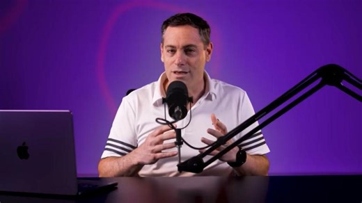 Santiago Bilinkis, experto en tecnología: "Prohibir el uso de la IA en las escuelas sería un error enorme, el problema es cómo la usamos"