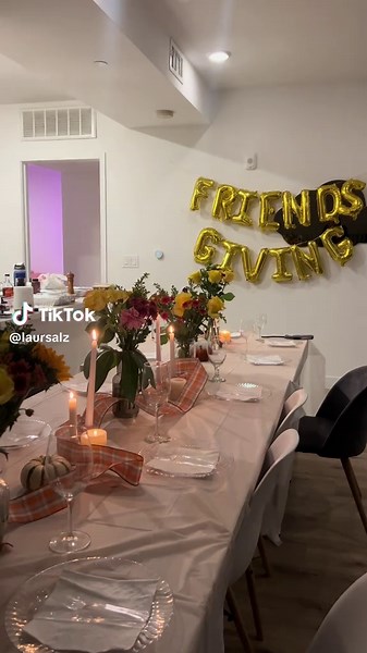 Friendsgiving Kitchen Fail: Hilarious Behind the Scenes