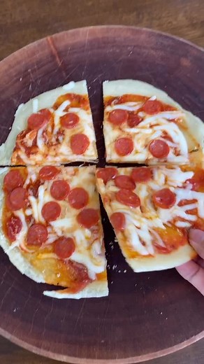 Easy Thin Crust Pizza Recipe Using Flour Tortillas