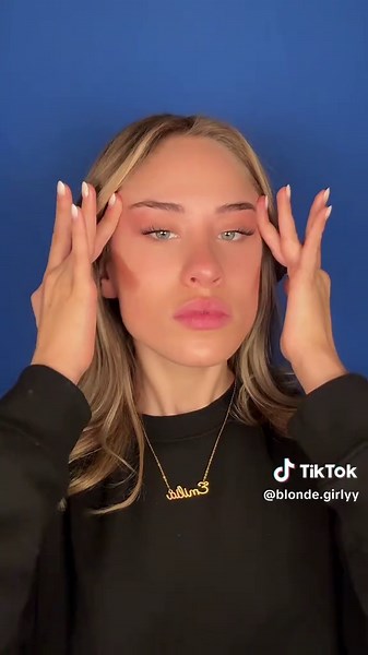Unrecognizable Makeup Tutorial Techniques for Beginners