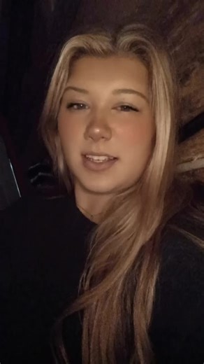 Emmerkate (@emmerkate3)’s videos with som original - ravllynn 🧿