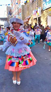 Cullawada Antigua 😍 | Cholita Ross