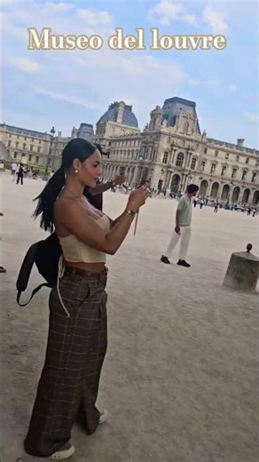 Museo del Louvre, Parigi.