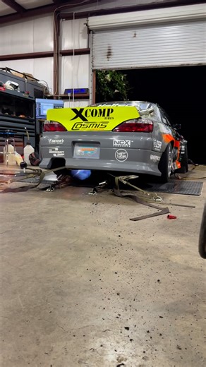 Jonathan Nerren Racing on Instagram: "30-140 on the dyno #realquick #testing New engine broke in! @dartmachinery LS NEXT2 427ci @michiganmotorsports CNC heads 11° 260cc @whipplesuperchargers Gen 6 inverted 3L @haltech ECU Nexus R3, Individual EGT’s @wegnerautomotive accessory dual belt drive @boostlineproducts 3 pocket design rods @Diamond Pistons 4.125 -12cc @vengeanceclutch MPC 11” twin disc @pacracingsprings springs @briantooleyracing cam and rockers @hiddenperformanceinc built @haltech_rick 