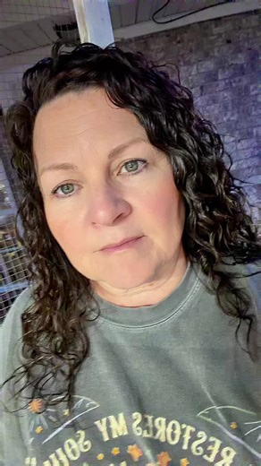 Effective Mouse Repellent Spray for Your Coop