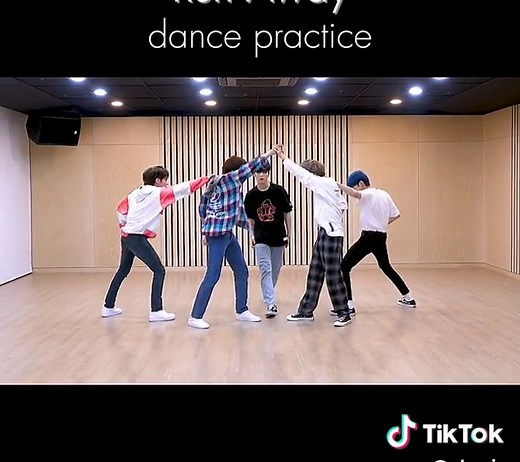 TXT Run Away Dance Practice