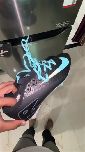 Sportsgear99 on Instagram: "Mercurial black football cleats Airzoom This is a non promotional video #reels #viralreels #reelsindia #football"