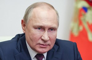 Poutine se compare au tsar Pierre le Grand: «C’est à nous maintenant de reprendre ce qui appartient à la Russie»