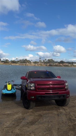 No Ahí Sueño Chico Socio🎶 #chevy #silverado #offroad #Z71 #4x4 | Chevrolet Silverado Z71