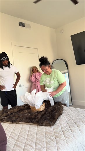 Who had the best reaction?😭💖 #NadiaJ #fyp | jc and nadia