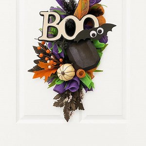 Gothic Wreath Spray: Spooky Bat & Pumpkin Door Decor With BOO Word. Black Jewel - Etsy Canada