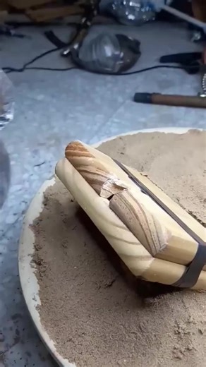 1.6M views · 1.4K reactions | Metal casting diy at home ep233 #reels #reelsfb #reelviral #reelsvideo #diy #craft #viral #video #viralreels #viralvideo #trending #trendingreels #trend #trendingnow | Creative DIY | Facebook