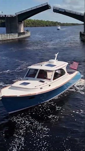 2019 Hinckley Picnic Boat 40 "Sweet Annie" | Hinckley Yacht Brokerage