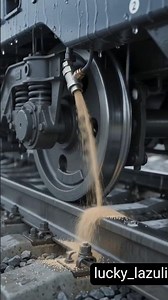 🚆🌧️ Barish hote hi train track par ret (sand) kyun giraati hai? Kya ye sirf track ko saaf karne ke