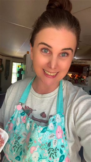 Let’s meal prep some sausage stuffed biscuits! Grab my biscuit recipe here: https://www.mrshappyhomemaker.com/mamas-buttermilk-biscuits/ | Mrs Happy Homemaker