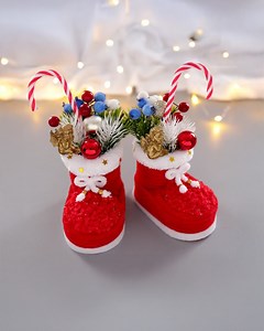 2.3M views · 39K reactions | The DIY to try: Christmas Santa boots! | MetDaan | Facebook
