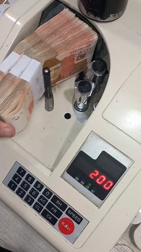 2.1M views · 10K reactions | Fastest cash counter | PyarAlys DRS | Facebook