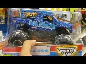 Unboxing BLUE THUNDER - Monster Jam Truck