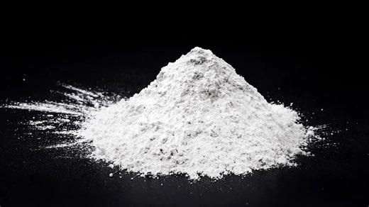 The Middle Ages’ equivalent of makeup that killed faster than cancer