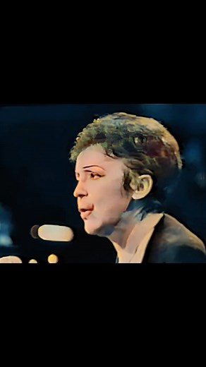 Edith Piaf – Non, Je ne regrette rien...🎧 Watch full this song: https://dailysong.oldiesclassic.org/edith-piaf-non-je-ne-regrette-rien/?utm_source=facebook&utm_medium=hreel&utm_campaign=myoldiessongs | My Oldies Songs