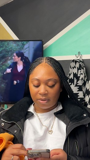 The Braid Basquiat on Instagram: "Ain’t nothing funny no more. —————————————————————————- Extra Small & Extra Extra Small Knotless Braids aka “Juno Braids” are done over 2 days. I install the braids the first day and braid down on the second day."