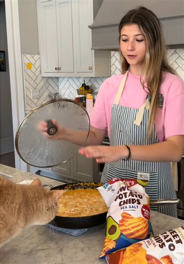 Buffalo Chicken Dip Recipe by Lexie