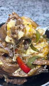 906K views · 6.9K reactions | Loaded pepper steak double baked potatoe  my daughter sick with a stuffy nose but still wanted to come through with the voiceover. Told me to stitch and put the video together until she got better . Lol she love doing the voice overs 珞珞珞珞. Recipe on my website chinawhiterecipes.com | China White | Facebook