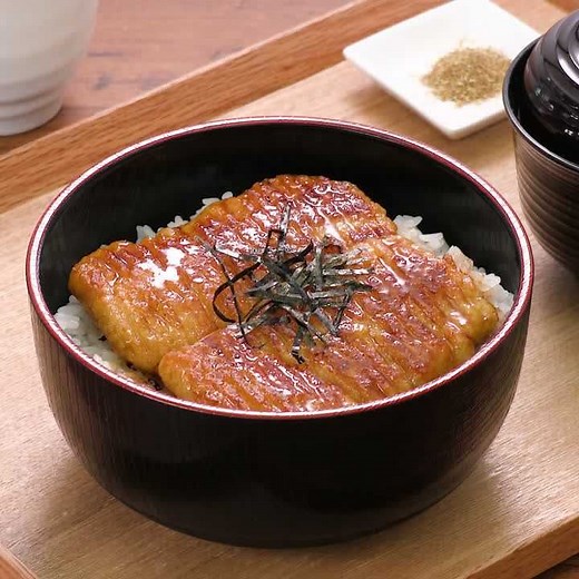 本物そっくり！？ はんぺんと豆腐のうなぎもどき丼のレシピ動画・作り方 | デリッシュキッチン