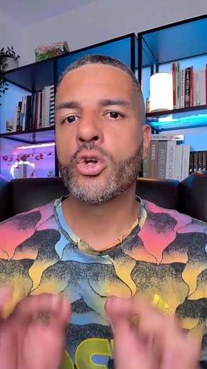 29K views · 376 reactions | Quelle est la meilleure réponse à donner quand une personne te dit que tu lui manques ou qu’elle aimerait te voir ? Comment s’assurer qu’elle est vraiment intéressée par toi ? #couple #relationsaine #amour | Charles lovecoach | Facebook