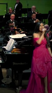 Ne vedem la Sala Capitol Timisoara împreună cu Paula Seling! În 15 februarie.💝 https://m.iabilet.ro/bilete-timisoara-concert-paula-seling-despre-iubire-in-luna-iubirii-105070/ | Orasul Timisoara