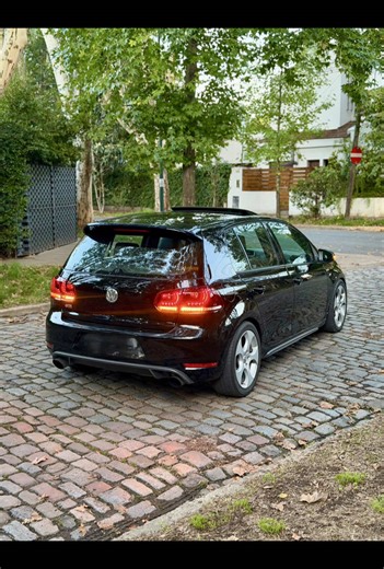 Golf GTI MK6 2011 más barato: DSG, Stage 2, cuero, USD 17.000