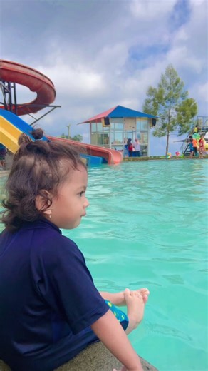 Momen Si todler berenang #cute #fypviral #bogorvidgram #swimming