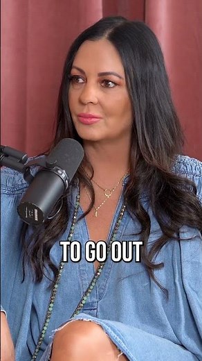 Bobby Bones was chased by a man with a KNIFE!? l Diving in Deep with Sara Evans