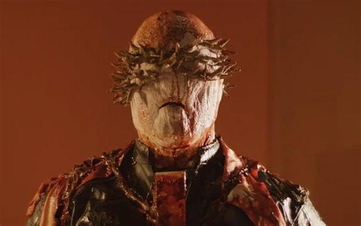 Doug Bradley returns to the world of horror in Thorns