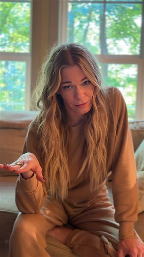 oh, blythe…. we’ve only just begun, but you have to know, this is a battle you can’t win! #911nashville #dixie #blythe #dixievsblythe #startingfires #spitfire | LeAnn Rimes