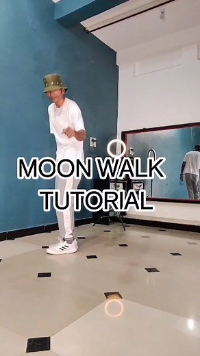 40K views · 43 reactions | Moonwalk tutorial #moonwalktutorial #moonwalk #glidedance #glidetutorial #jddanceturorial | Jd Dance Tutorial | Facebook
